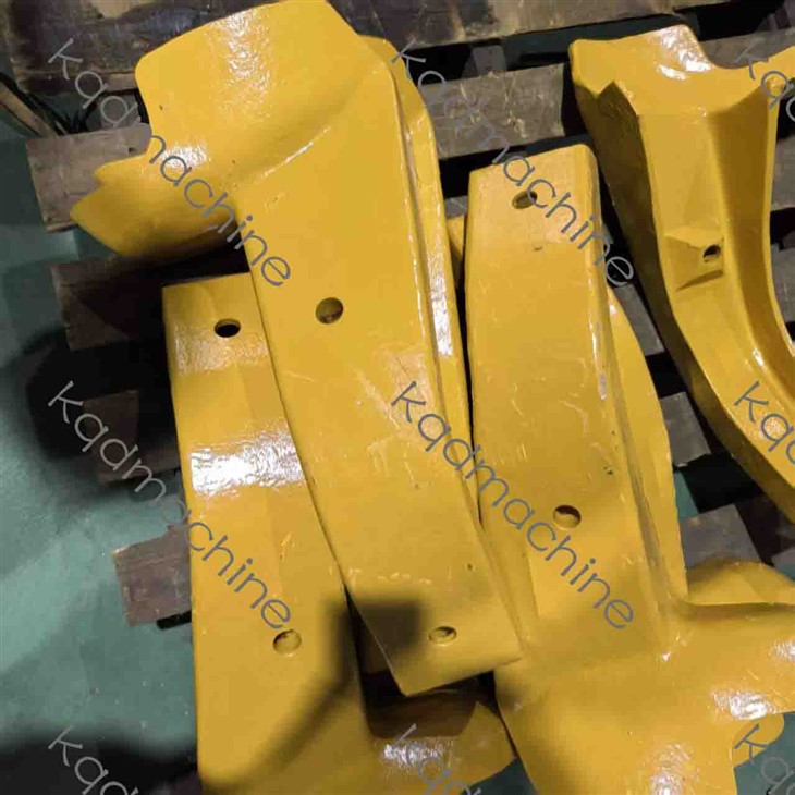 154-71-31430 D85 COVER
