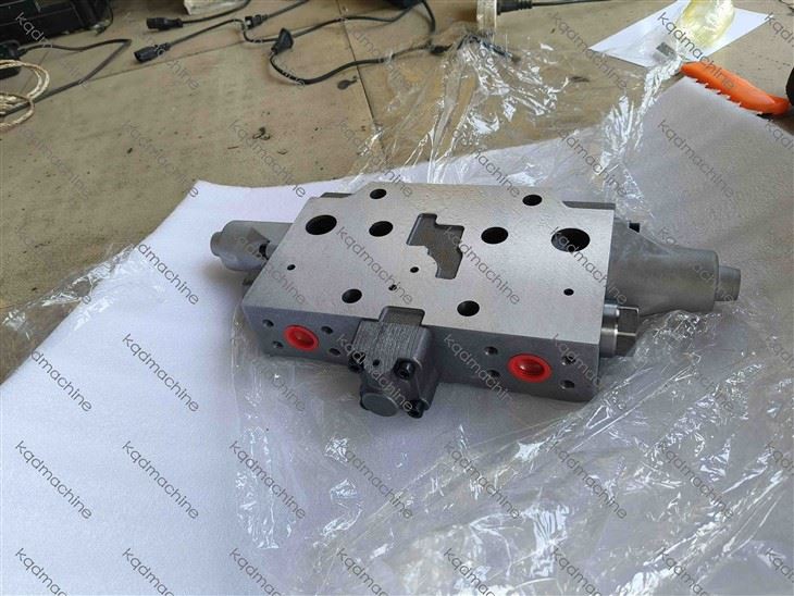 723-41-08100 PC300 MAIN VALVE ASSY