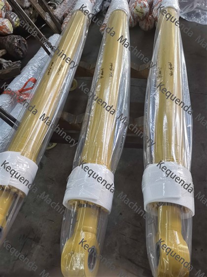 PC240-7 ARM Cylinder Assy