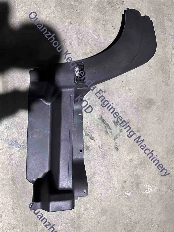 WG1642230106 HOWO FRONT WHEEL UPPER FRONT FENDER-R